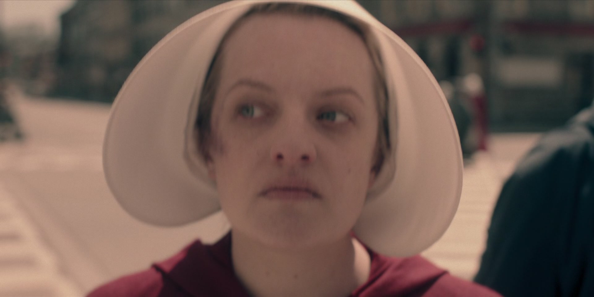 3x13_0104.jpg