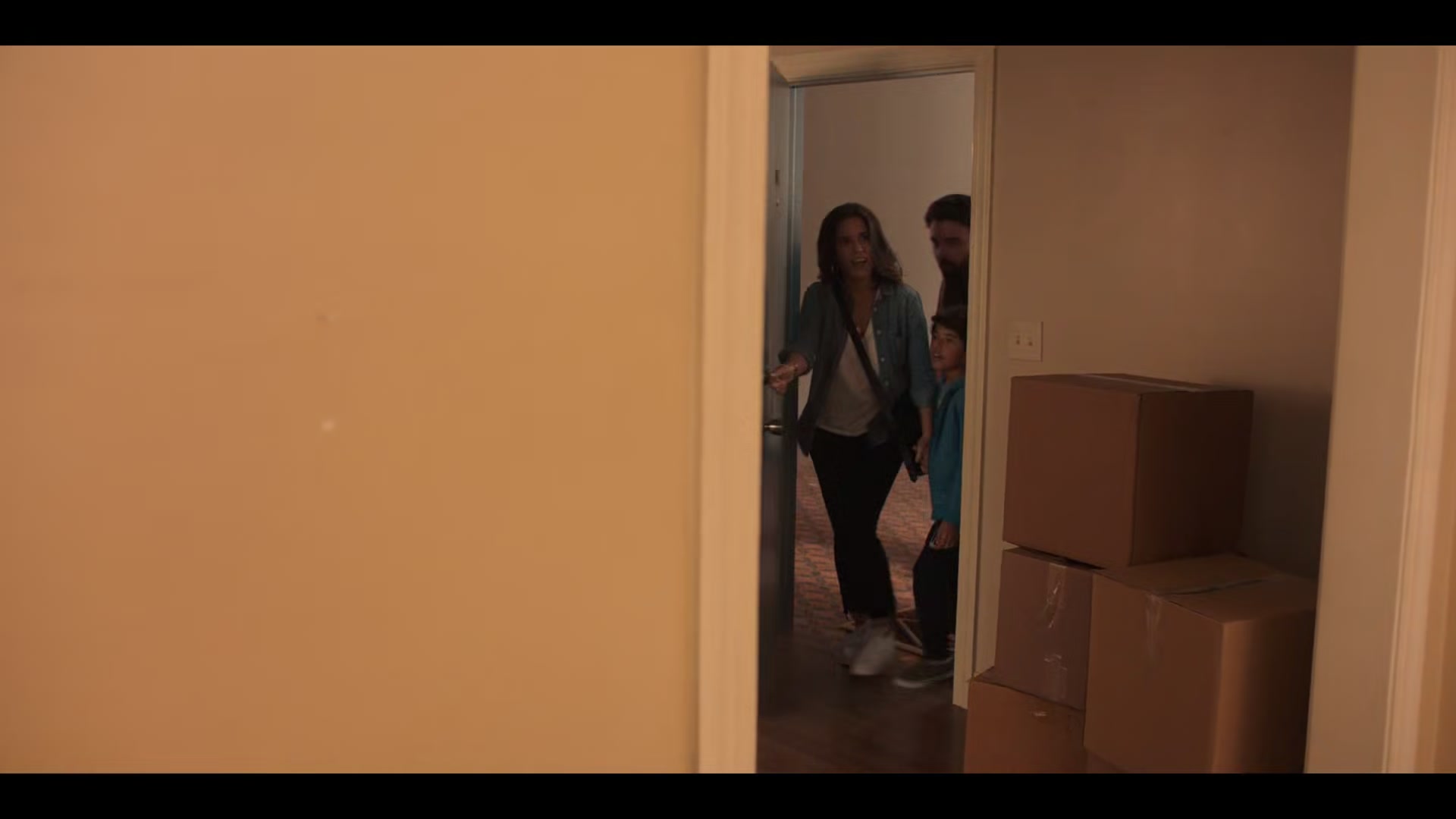 1x01_103.jpg