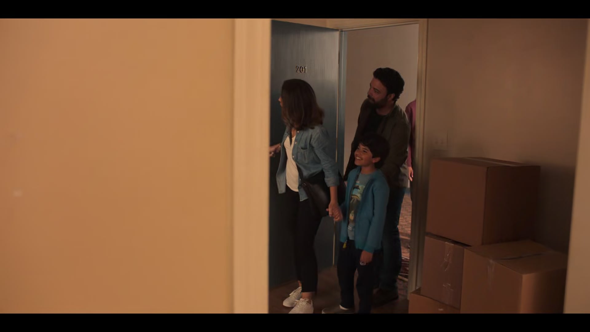 1x01_104.jpg