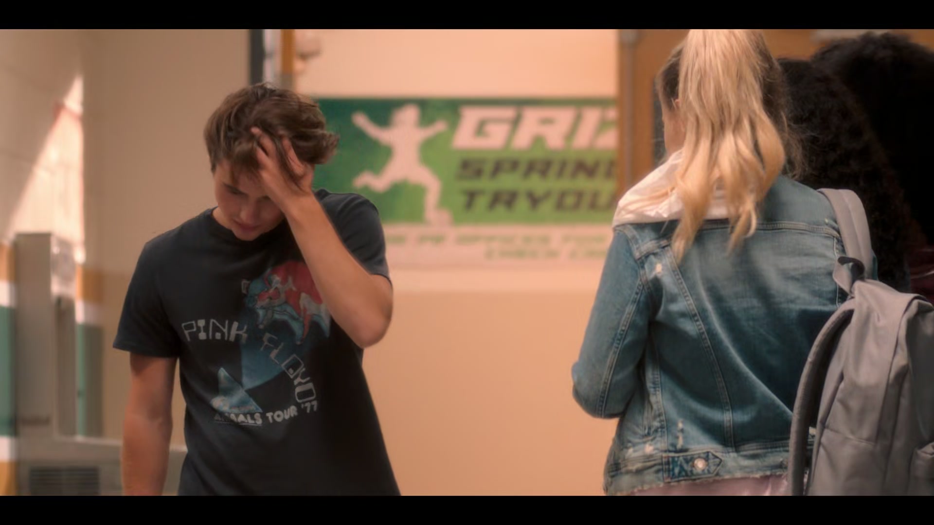 1x01_338.jpg