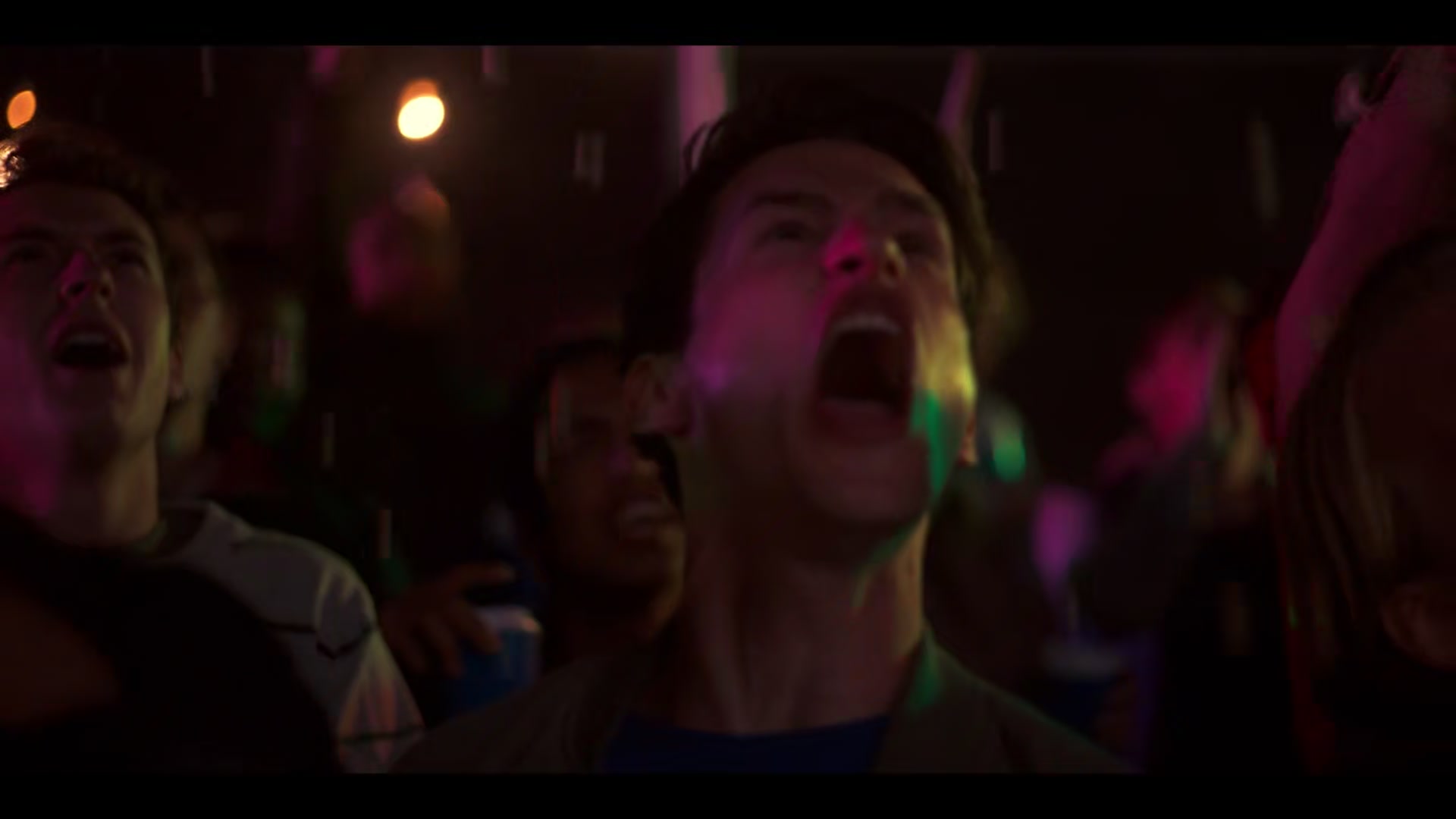 1x02_024.jpg