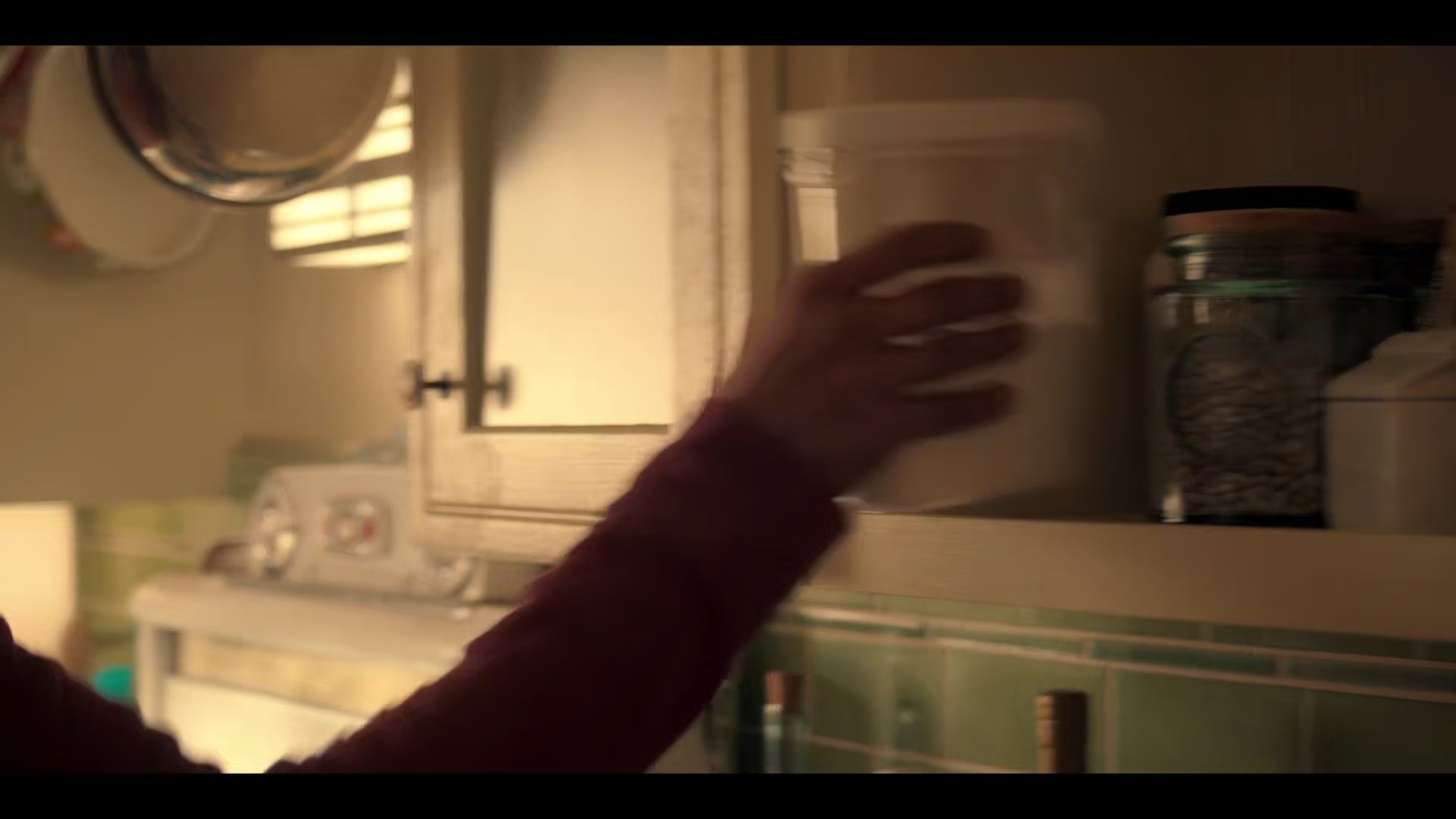 1x05_015.jpg