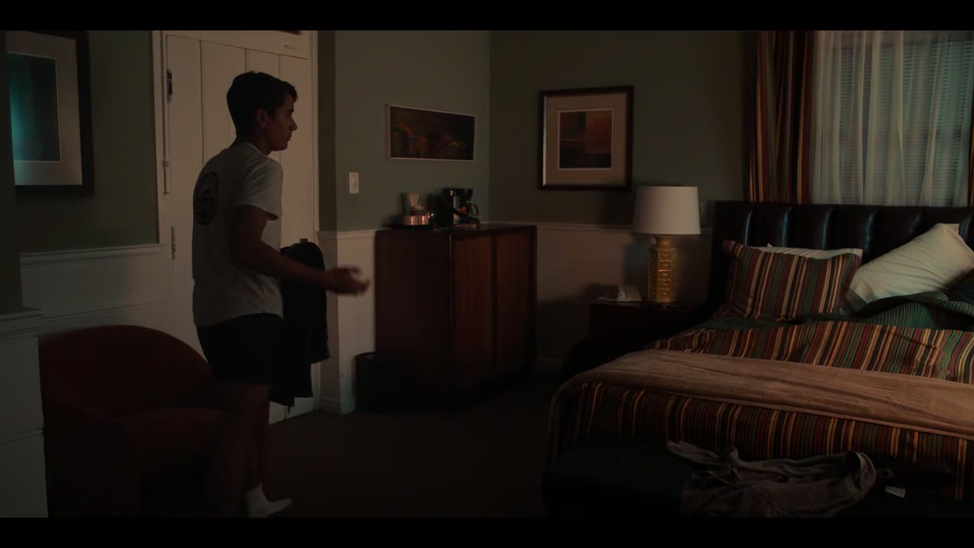 1x07_757.jpg