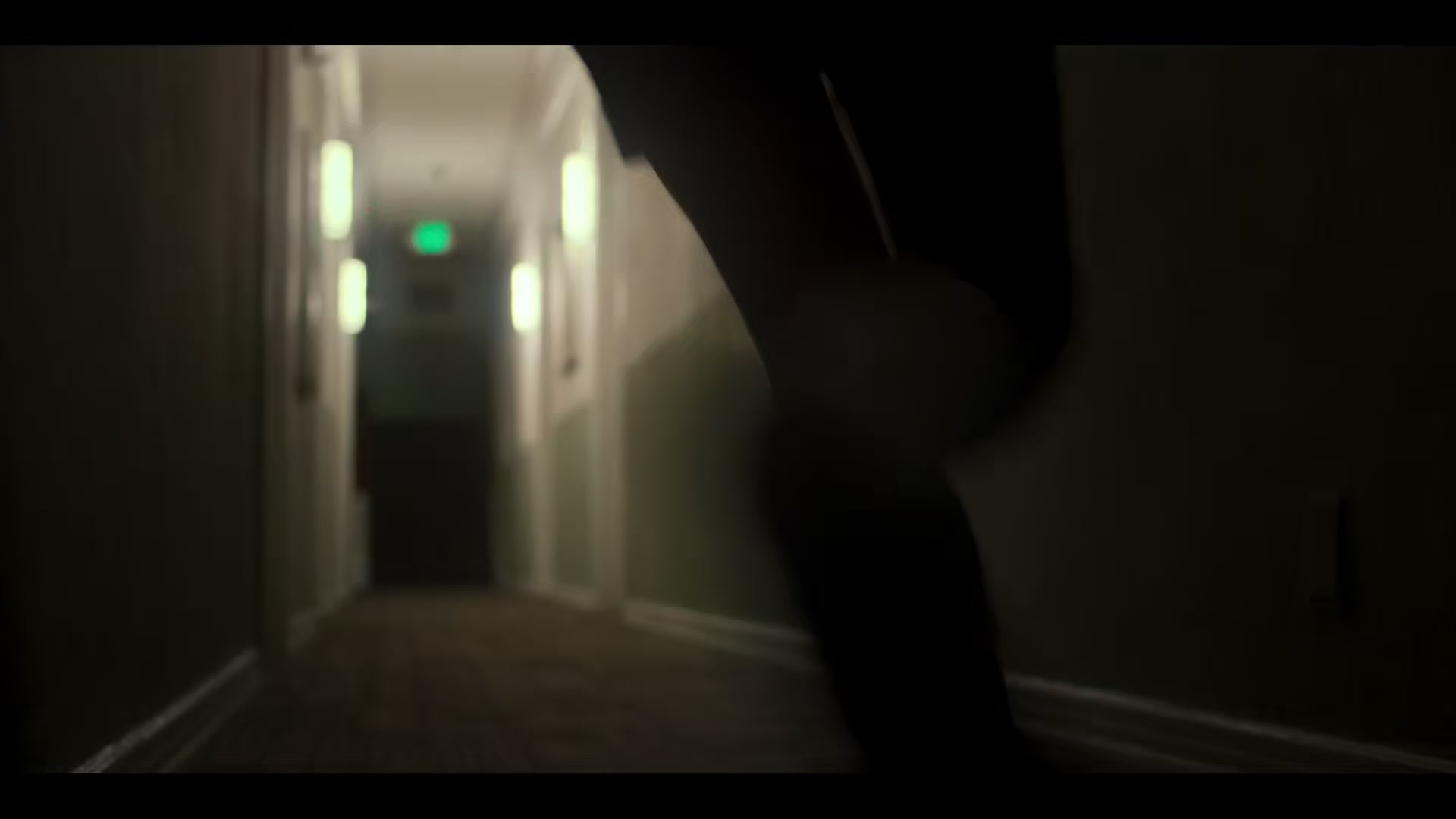 1x07_861.jpg