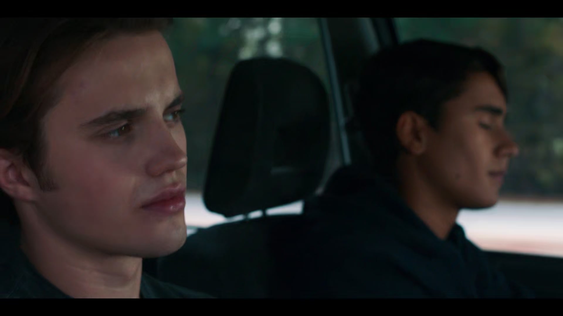 1x07_879.jpg