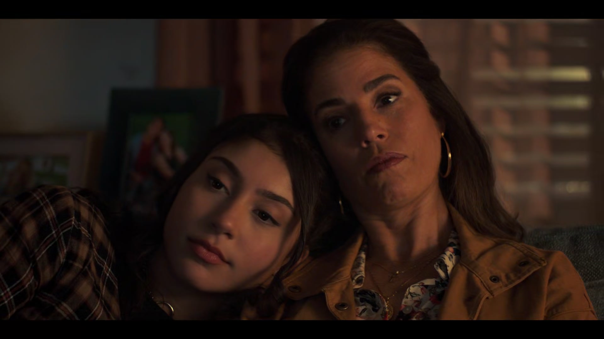 1x08_913.jpg