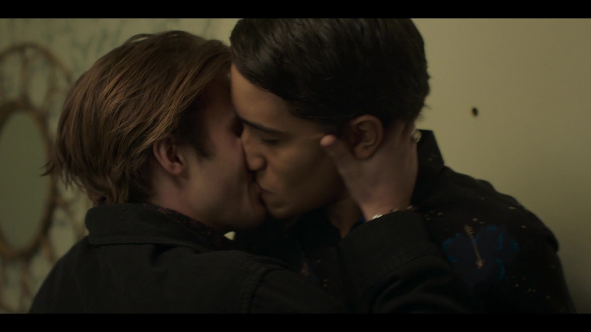 lovevictor207_717.jpg